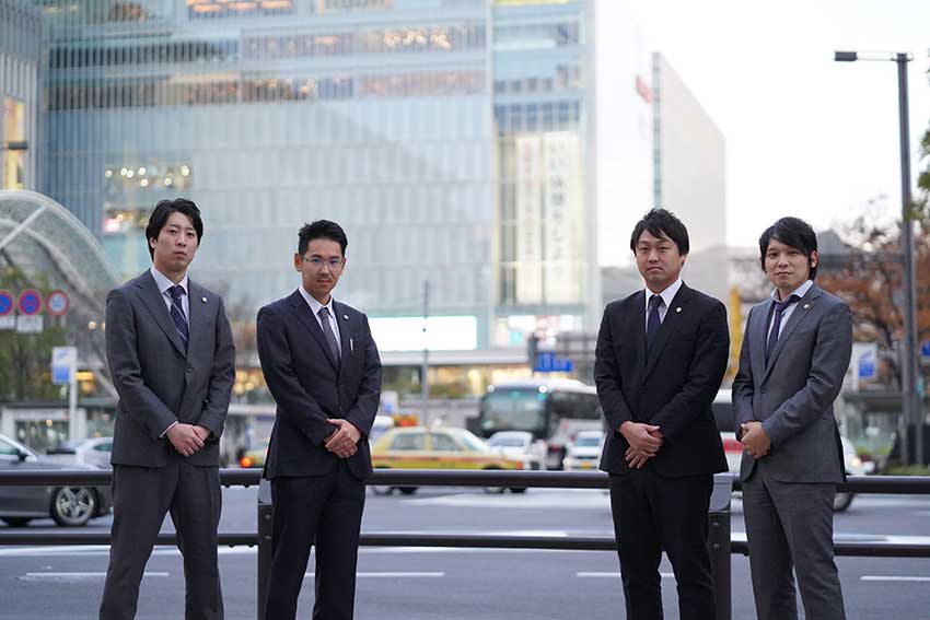 交通事故に遭った際に弁護士に相談すべき適切なタイミングとは 交通事故弁護士jp