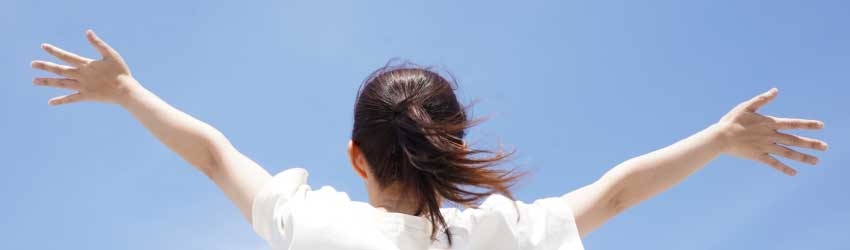 女性