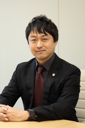 弁護士 鈴木啓太