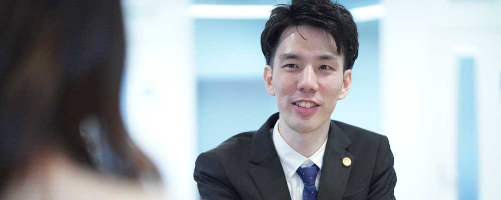 先生方の相談風景の写真