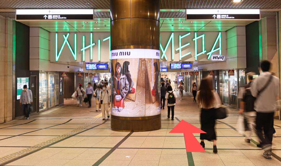 阪急梅田駅正面3階出口からのアクセス⑤