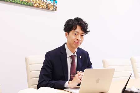 弁護士福畑 翔太郎