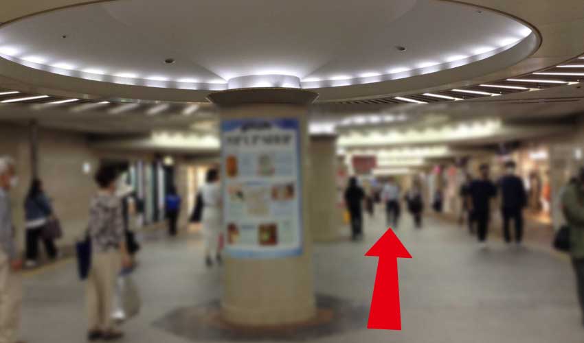 JR大阪駅中央口からのアクセス⑤